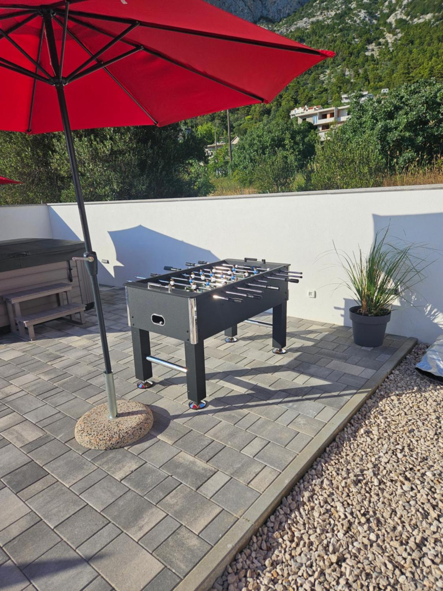 Apartman Koko With Private Jacuzzi Makarska Exteriör bild