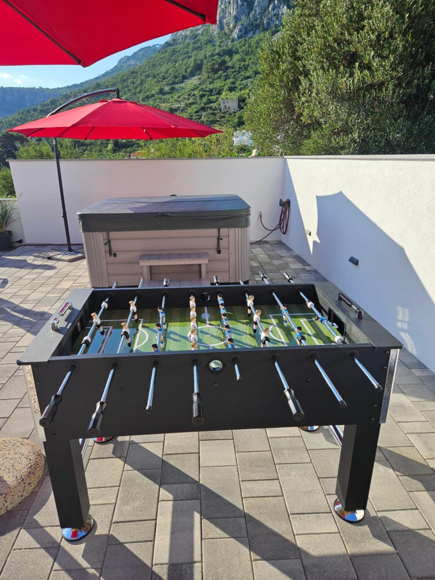 Apartman Koko With Private Jacuzzi Makarska Exteriör bild